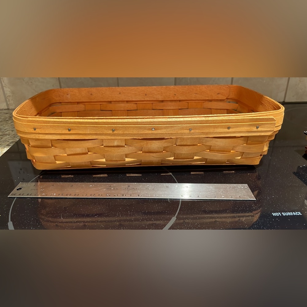 Longaberger bread basket with reversible holiday cloth